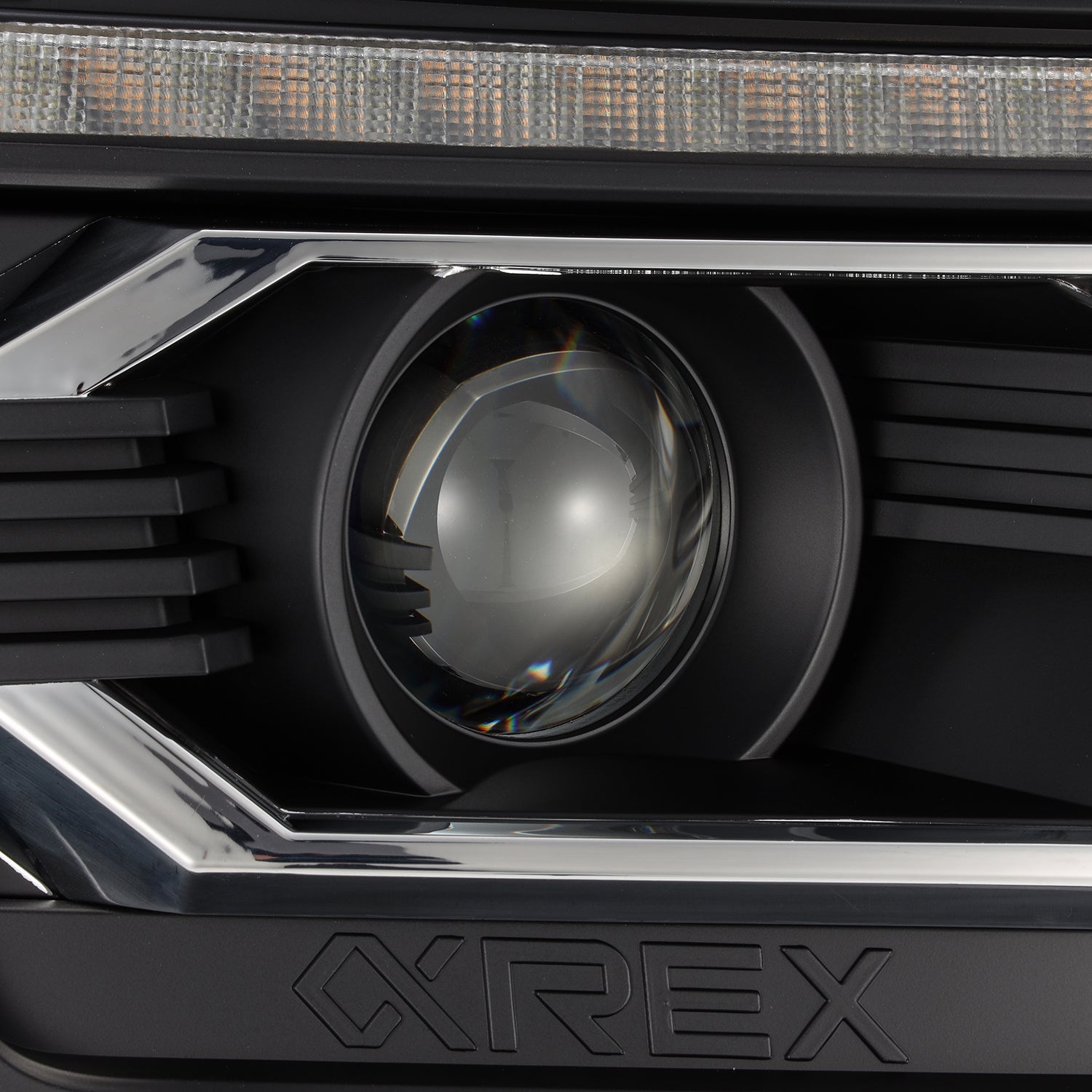 LUXX-Series LED Projector Headlights | Amber/Clear DRL Fits 2012-2015 Toyota Tacoma