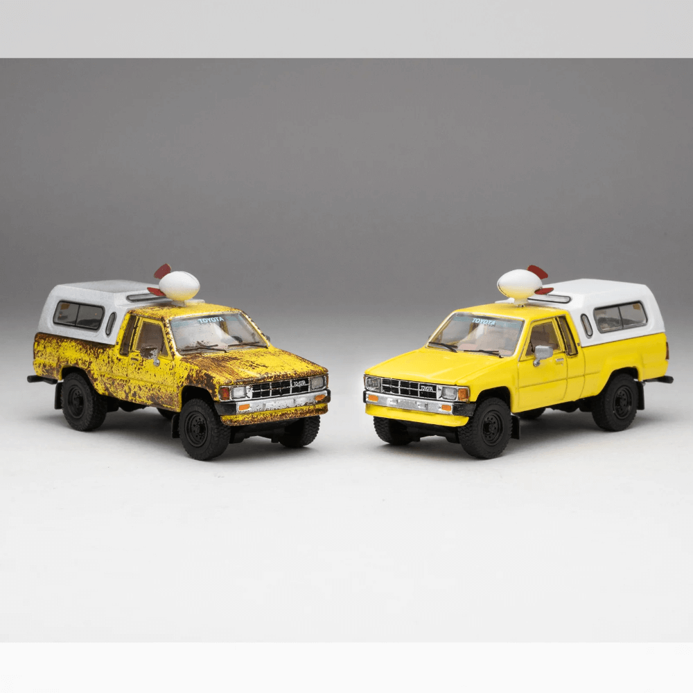 4x4 Work Truck Exclusive GCD 1/64 Fits Toyota Hilux Xtracab SR5