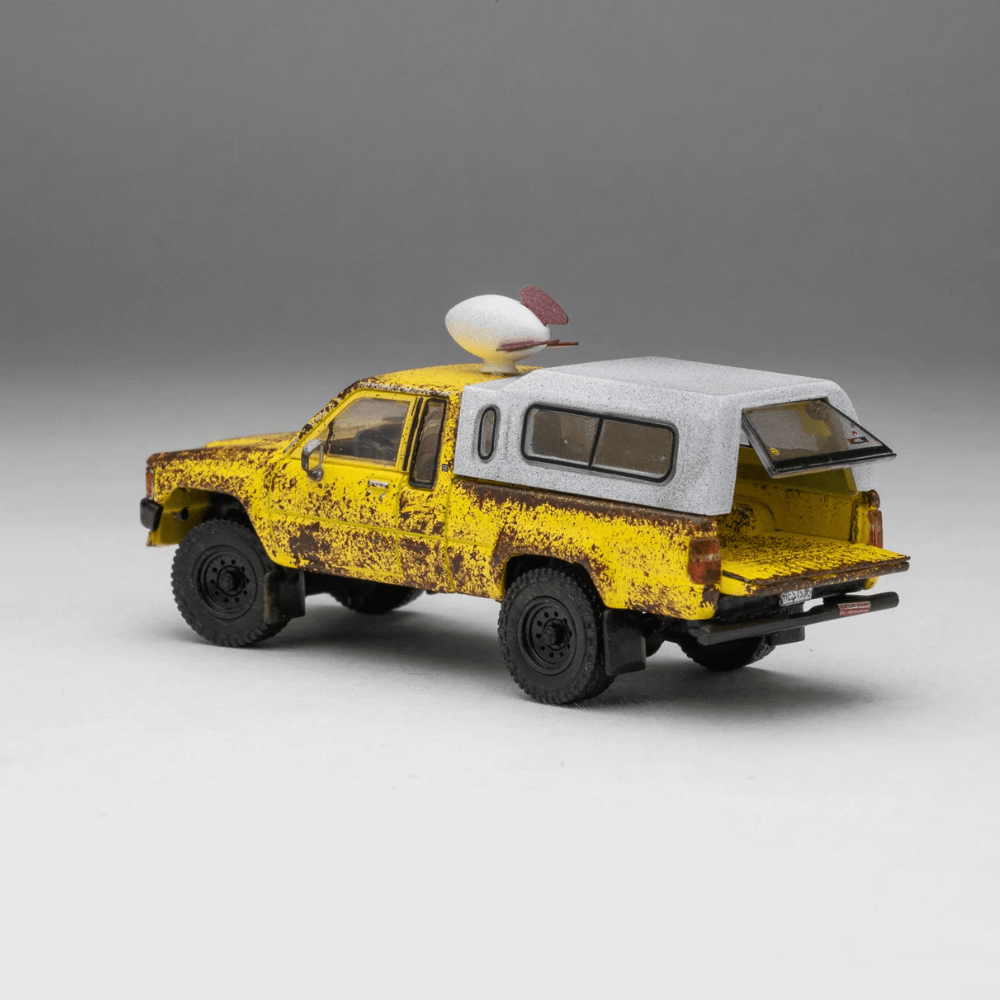 4x4 Work Truck Exclusive GCD 1/64 Fits Toyota Hilux Xtracab SR5
