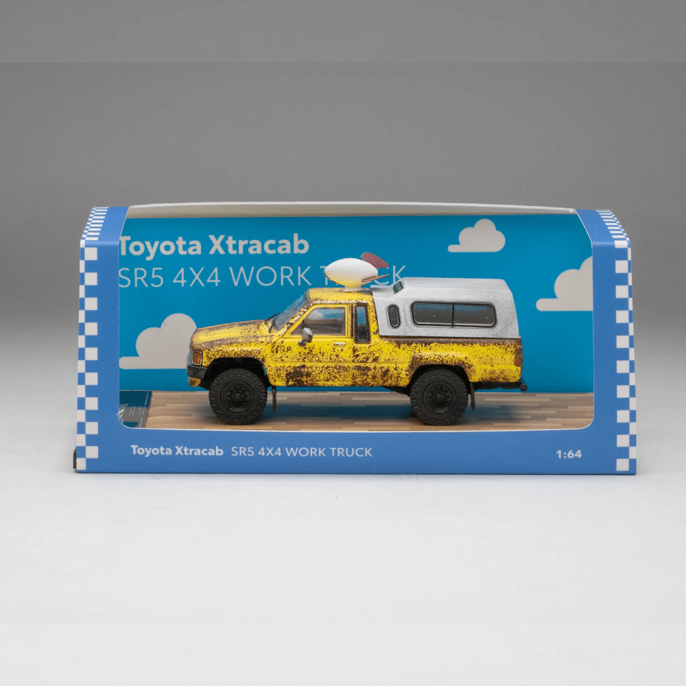 4x4 Work Truck Exclusive GCD 1/64 Fits Toyota Hilux Xtracab SR5