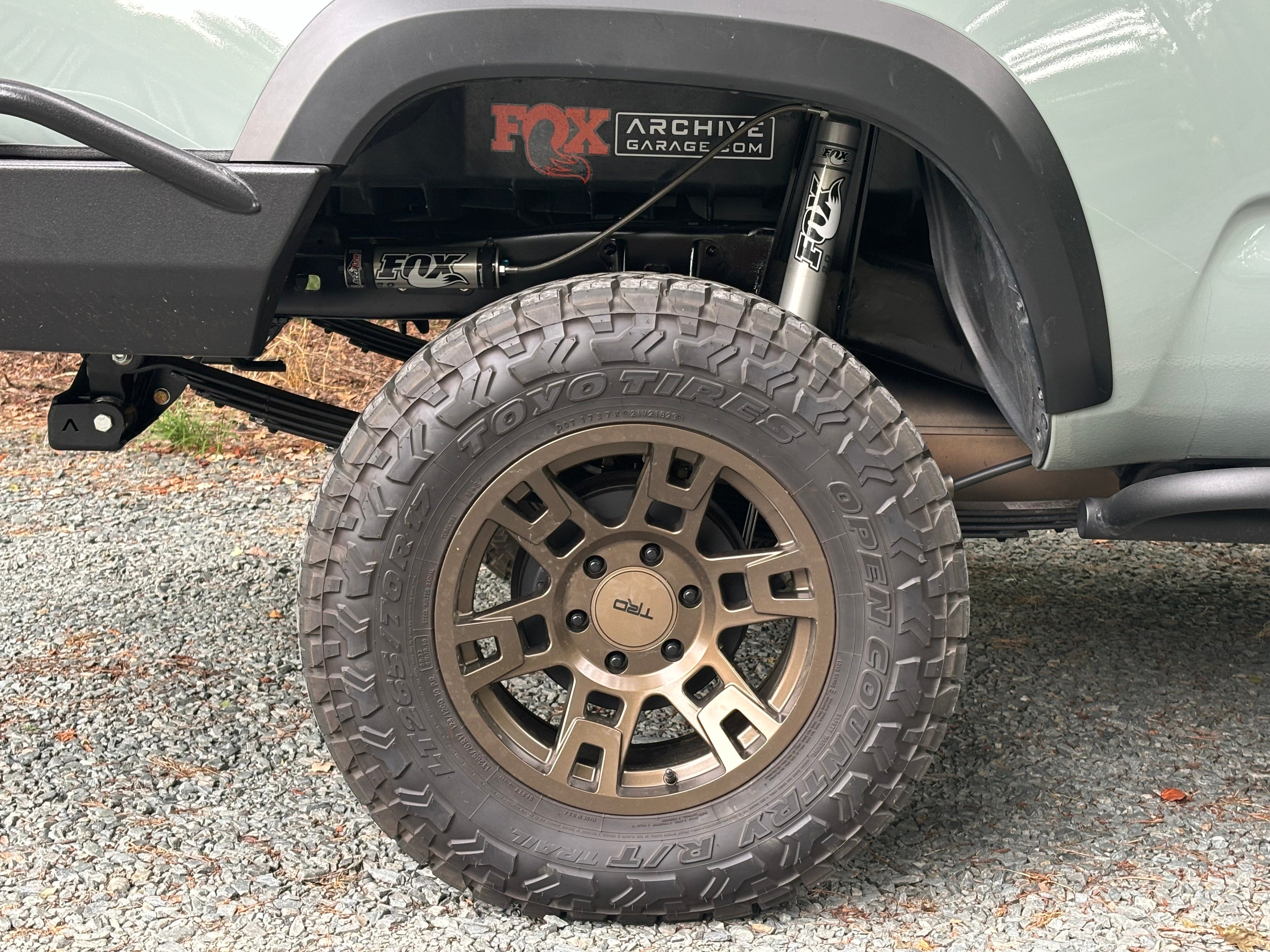 Shock Relocation - Trail Series - 2.0" x 12" to 14" Fits 2005-2023 Tacoma