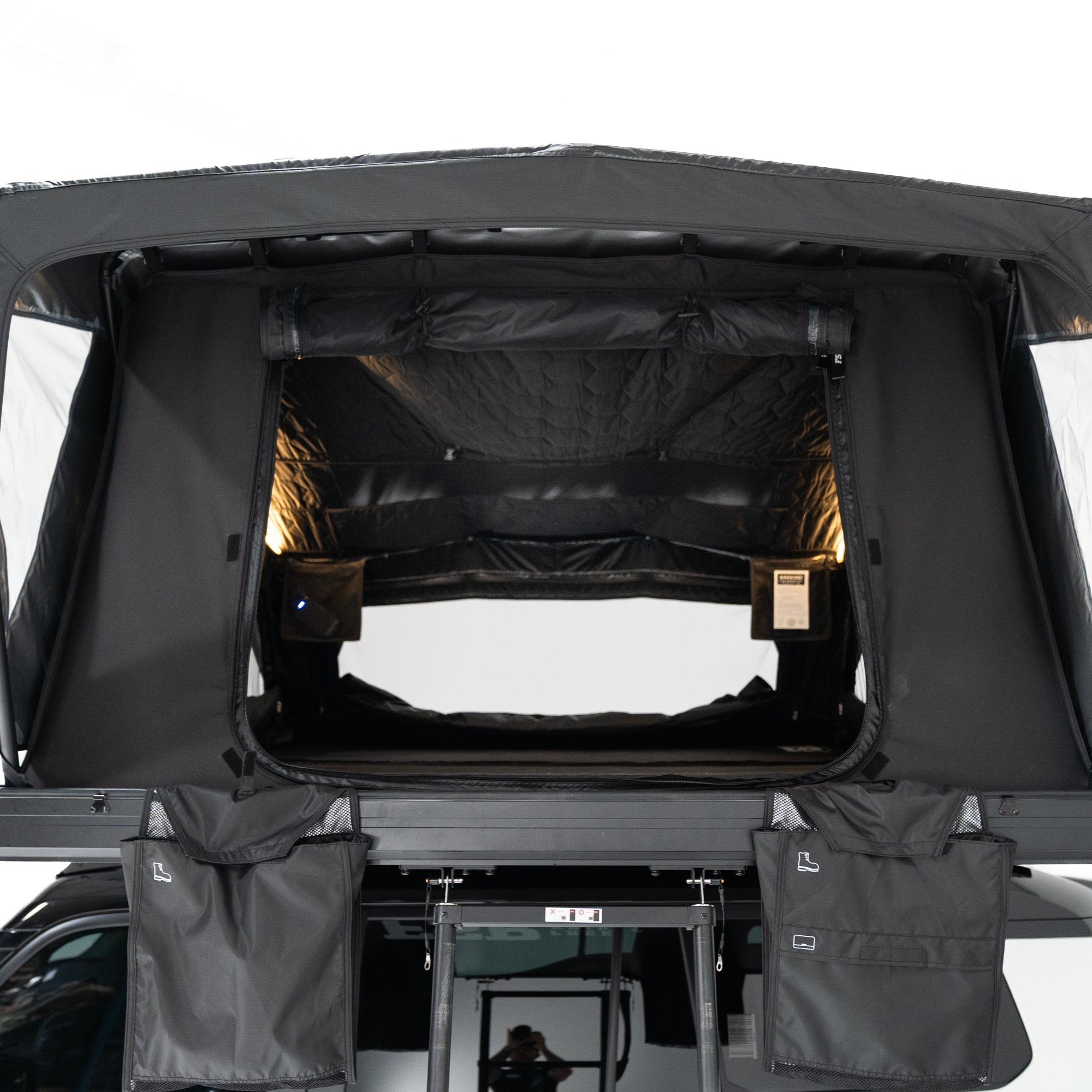 Nova King - Hybrid Foldout Rooftop Tent