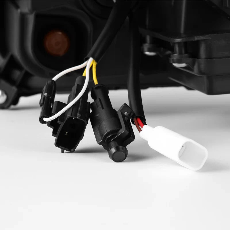 OG-Style LUXX-Series LED Projector Headlights Fits 2024+ Toyota Tacoma