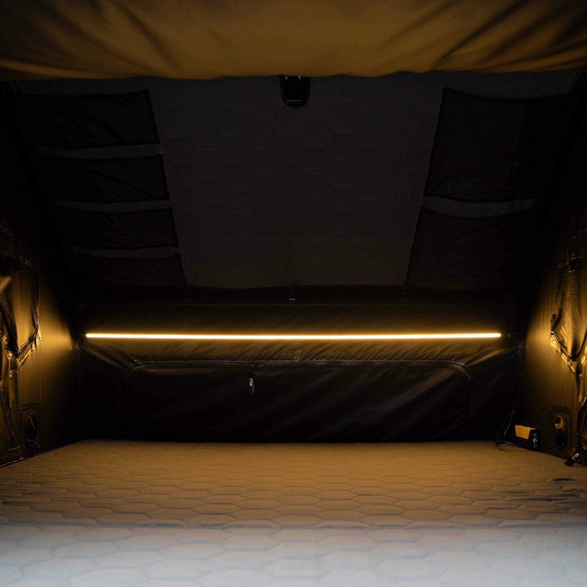 Kali King - Rooftop tent