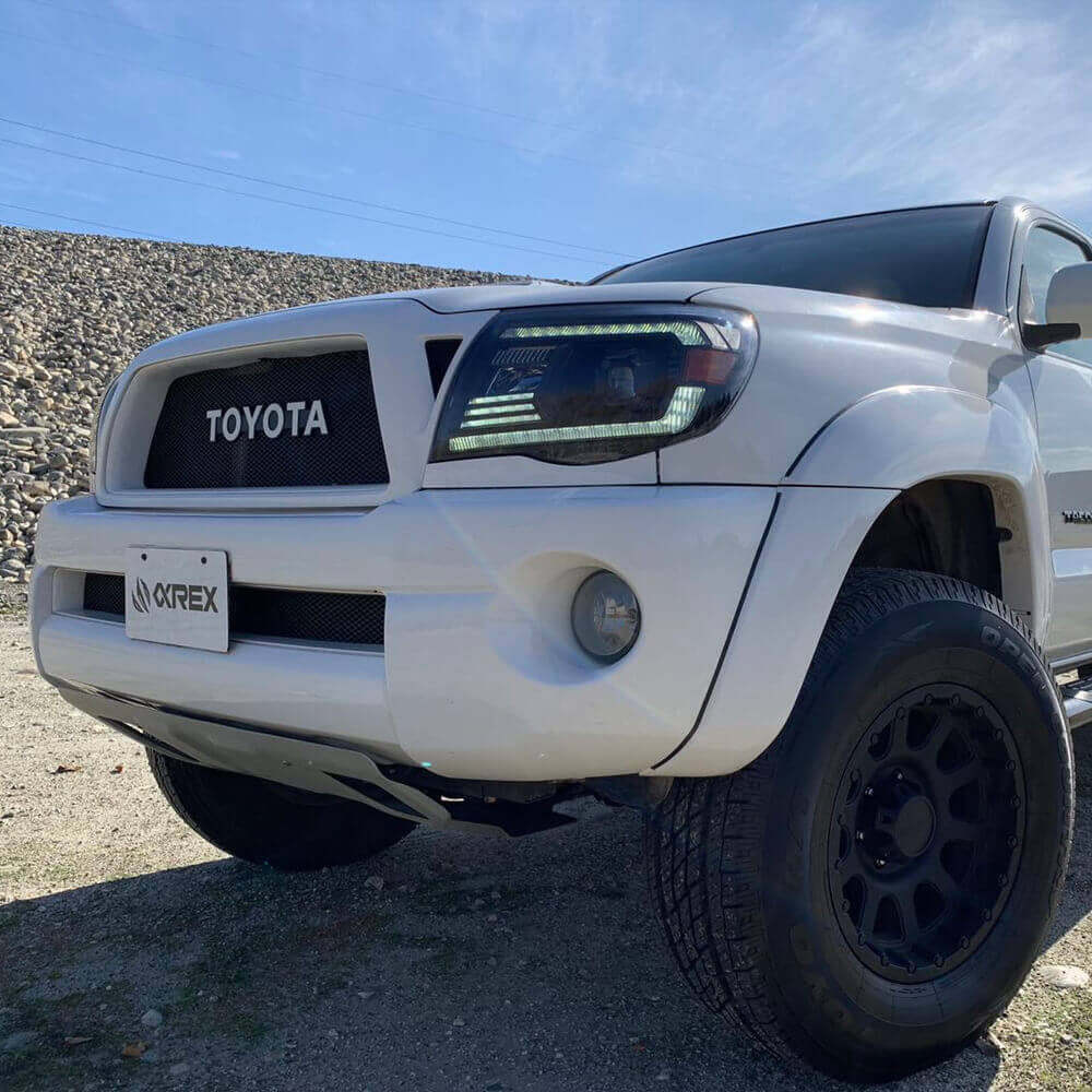 PRO-Series Projector Headlights | Clear DRL Fits 2005-2011 Toyota Tacoma