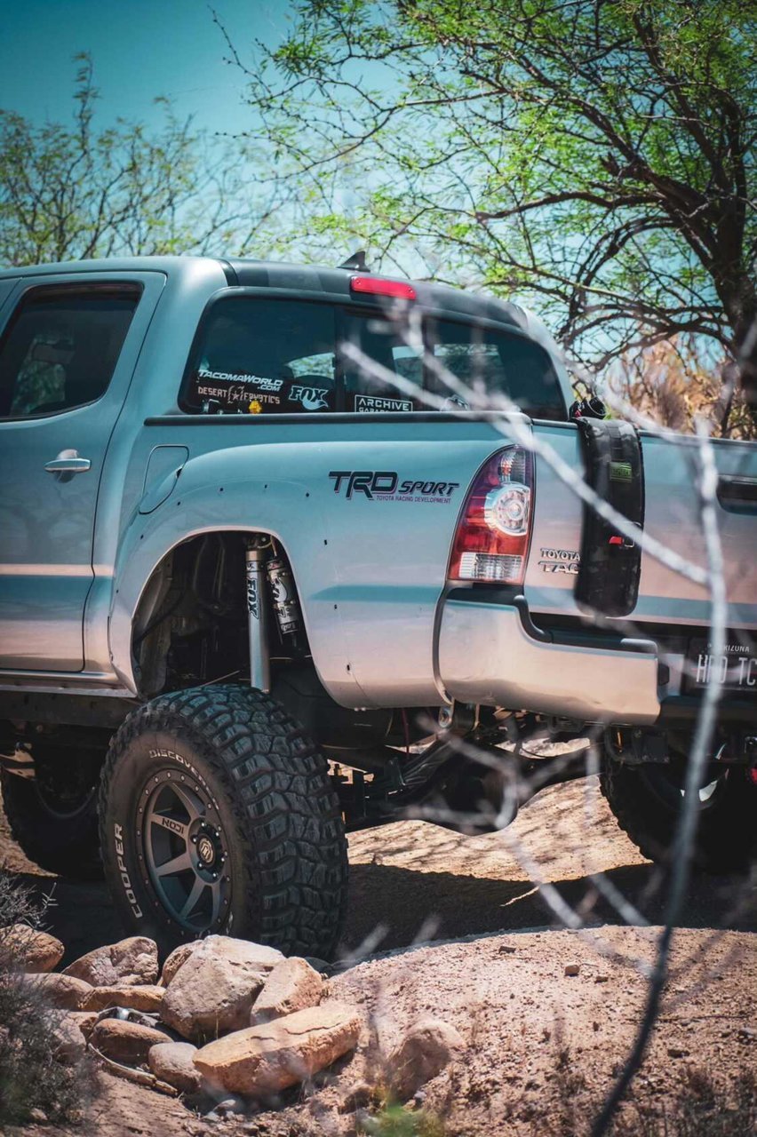 Shock Relocation - Trail Series - 2.0" x 12" to 14" Fits 2005-2023 Tacoma