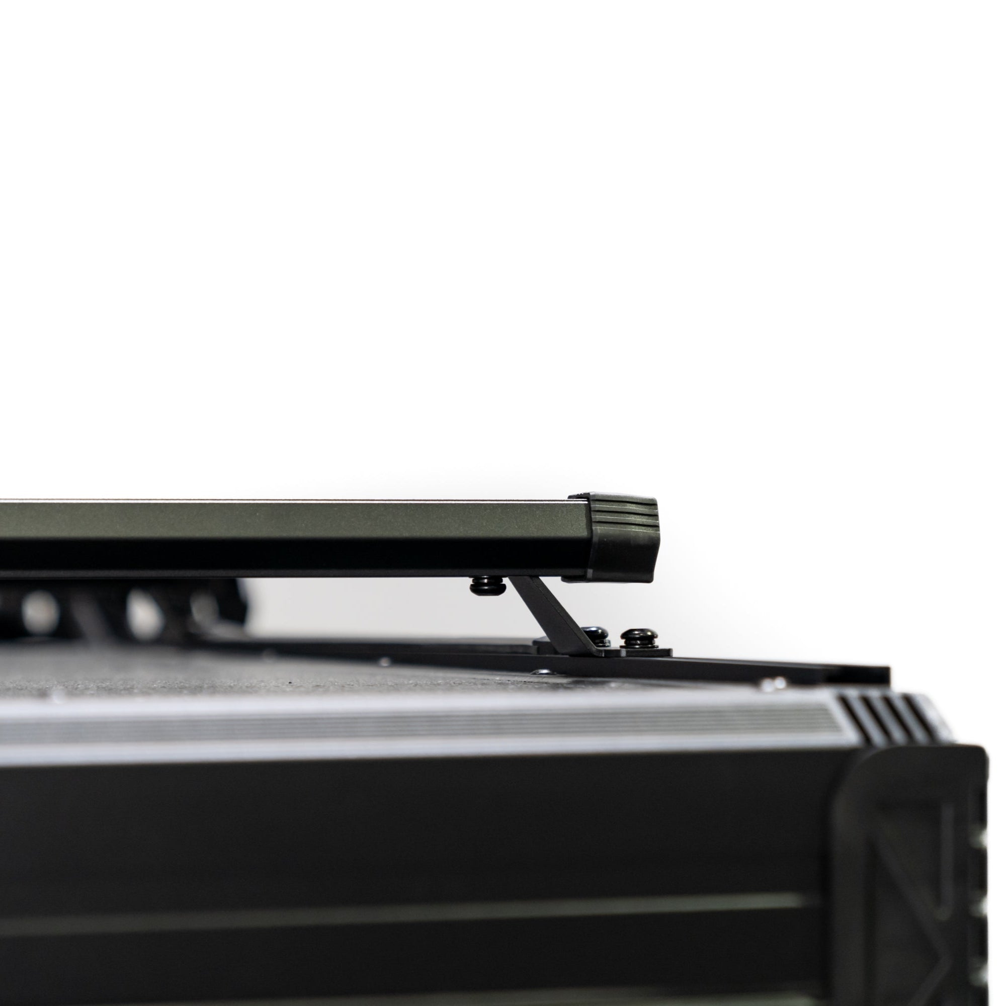 Nova - Hybrid Foldout Rooftop Tent